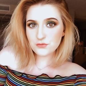 Meet your Posher, Lyndsee